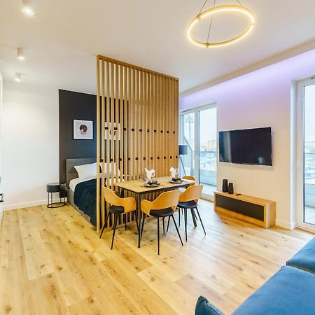 Apartamenty Lighthouse - Sauna & Fitness & Jacuzzi - Baltic Marina Residence Kołobrzeg Kültér fotó