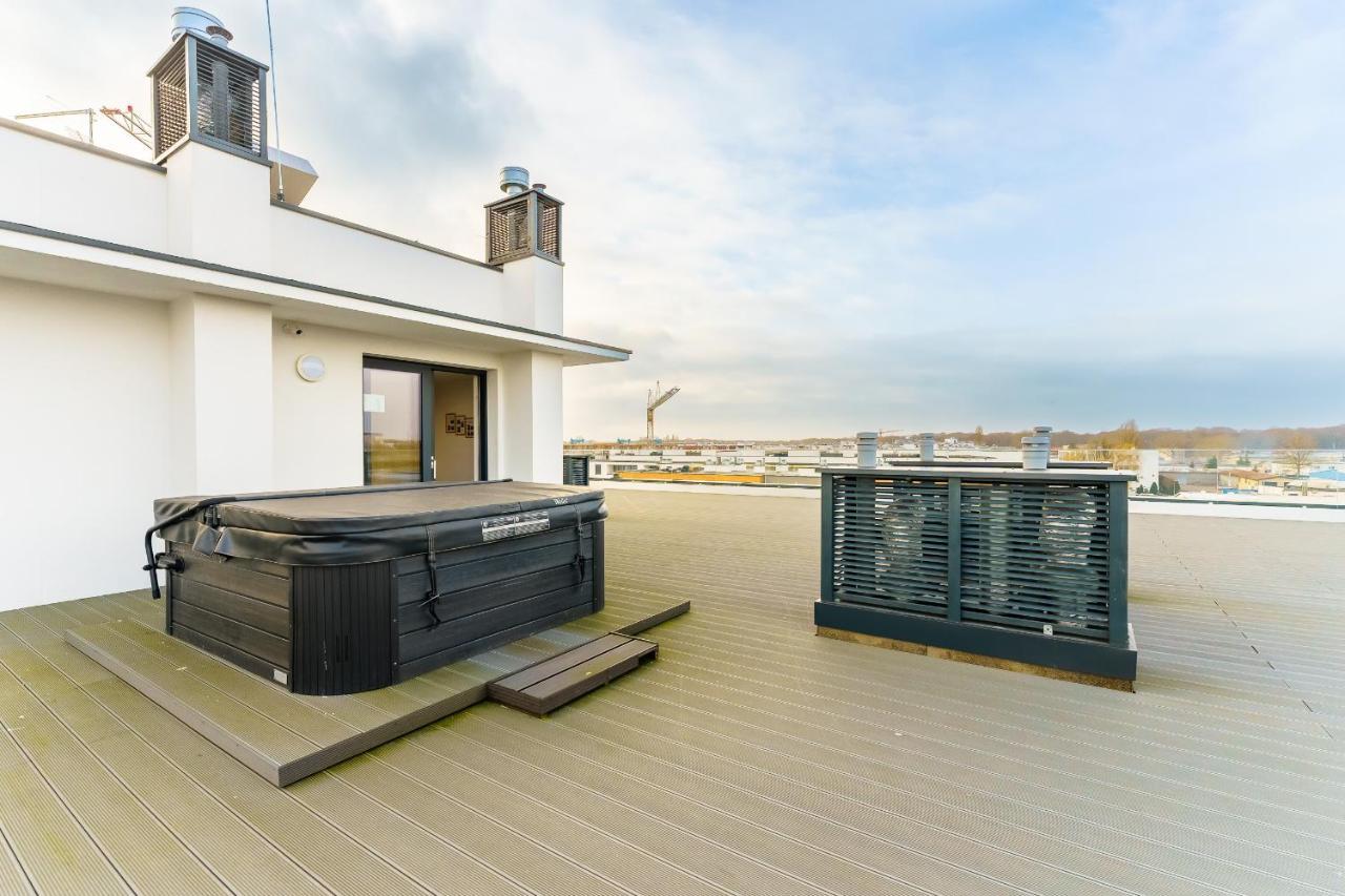 Apartamenty Lighthouse - Sauna & Fitness & Jacuzzi - Baltic Marina Residence Kołobrzeg Kültér fotó